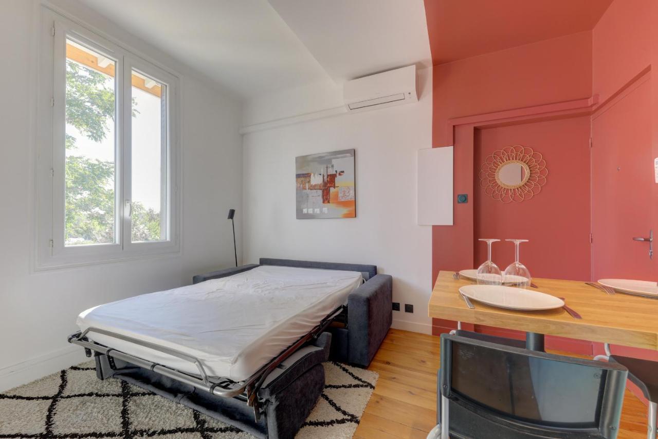 Terracotta-T2-Clim-Parking Gratuit Prive Apartment Pierre Benite Bagian luar foto