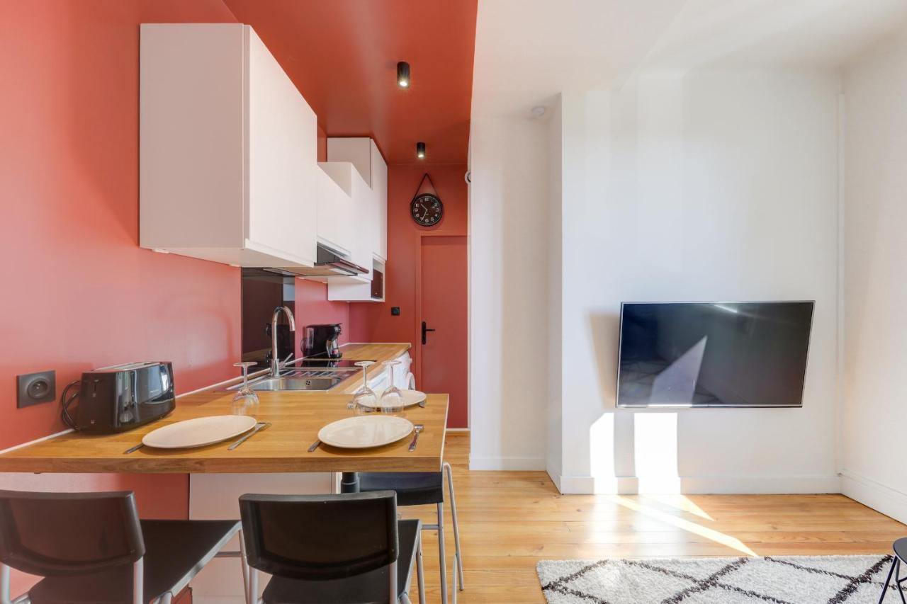 Terracotta-T2-Clim-Parking Gratuit Prive Apartment Pierre Benite Bagian luar foto