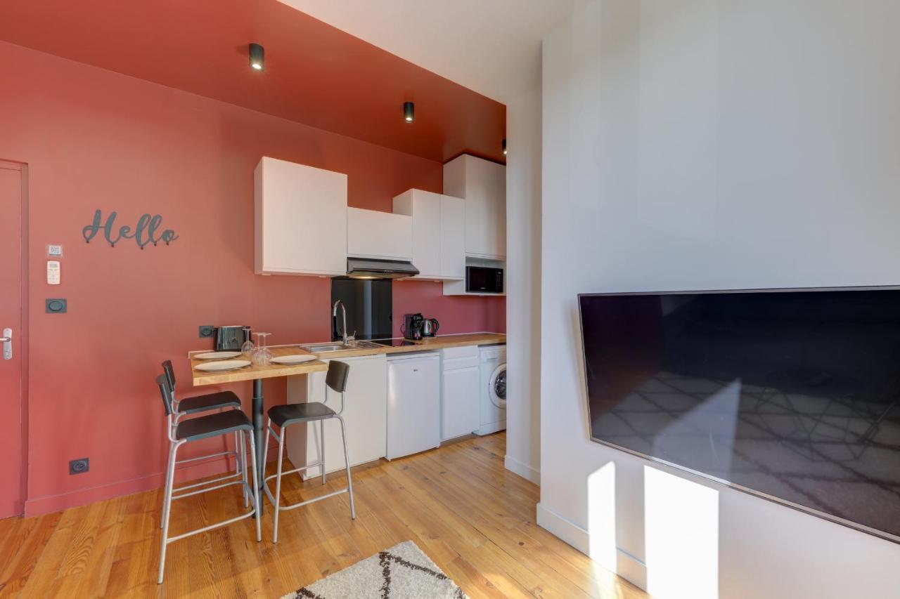 Terracotta-T2-Clim-Parking Gratuit Prive Apartment Pierre Benite Bagian luar foto